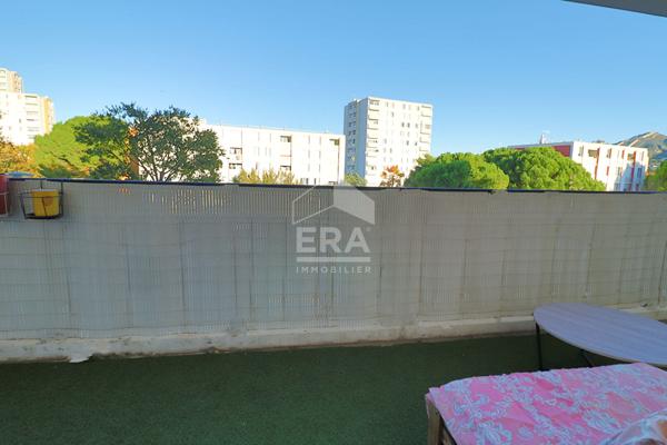 Appartement à vendre 13011 Marseille 2 pièces récent terrasse vue dégagée parking