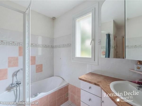 Maison de famille de 140m², 5/6 chambres, sous sol et jardin de 2500m²