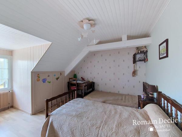 Maison de famille de 140m², 5/6 chambres, sous sol et jardin de 2500m²
