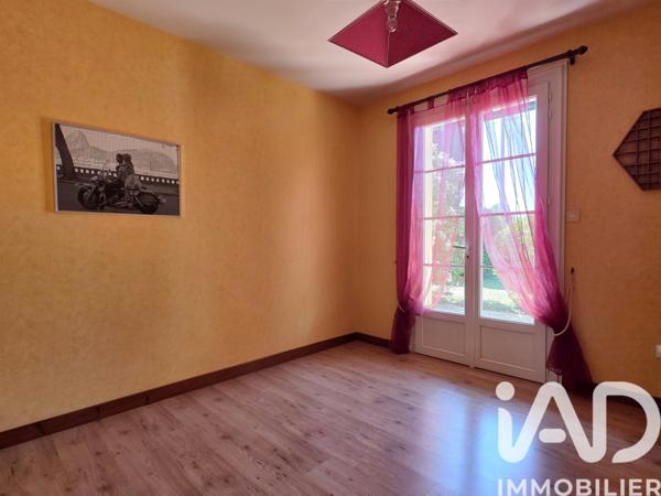 Maison à vendre 5 pièces 111 m² Asnières-sur-Nouère