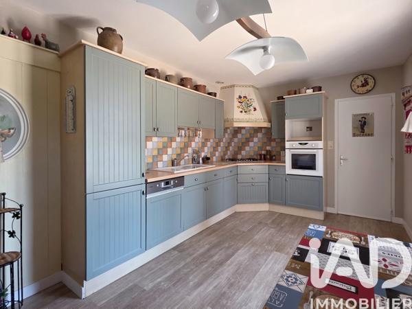 Maison à vendre 5 pièces 111 m² Asnières-sur-Nouère