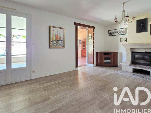 Maison à vendre 5 pièces 111 m² Asnières-sur-Nouère