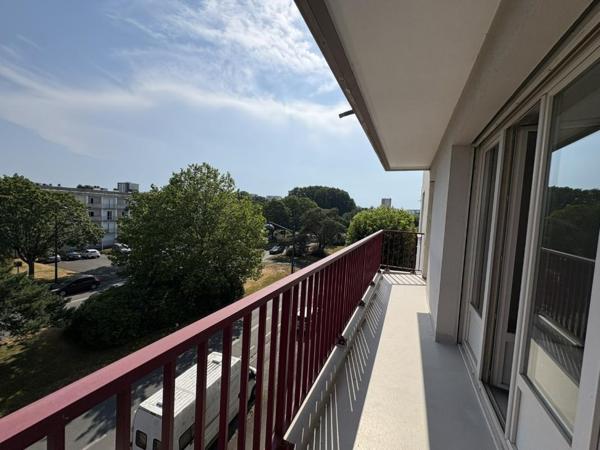 Appartement T4 à louer - 75 m² (réf : 544191)