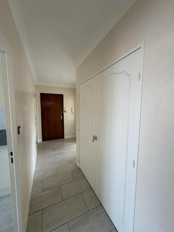 Appartement T4 à louer - 75 m² (réf : 544191)