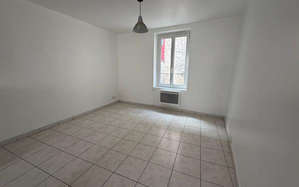 Appartement à louer    2 pièces •  Coulommiers