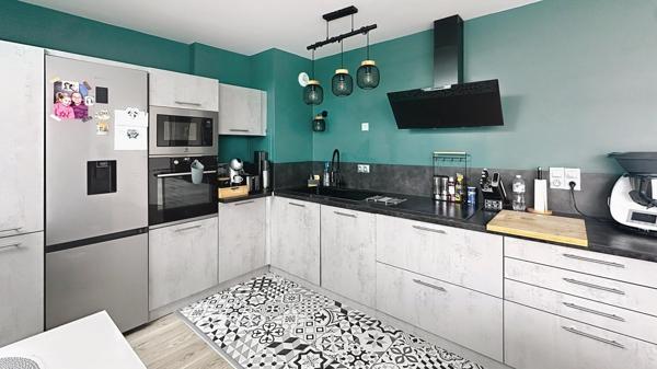 bel appartement dans résidence de 2021