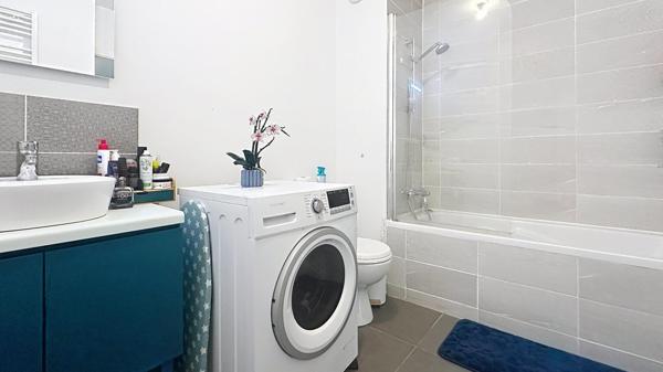 bel appartement dans résidence de 2021
