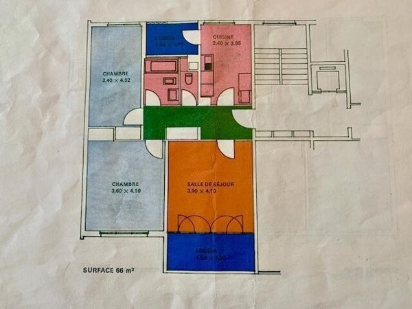 APPARTEMENT T3 DERNIER ETAGE, BALCON ET STATIONNEMENT