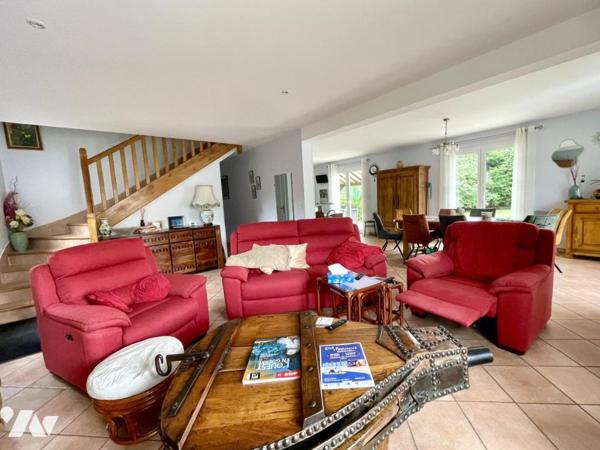 Maison familiale en excellent état – Secteur Ver-sur-Mer – Environnement calme et hors lotissemen