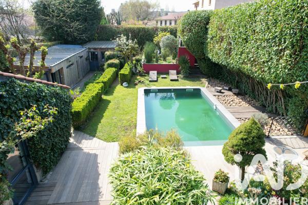 Maison à vendre 4 pièces 158 m² Bourg-en-Bresse