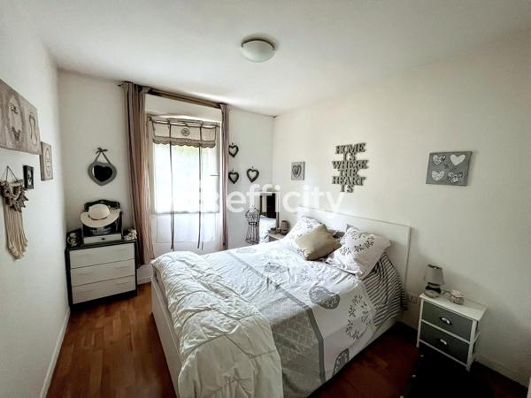 Appartement 2 pièces - 45 m² Exclusivité efficity