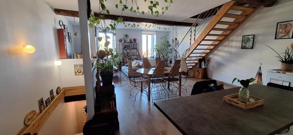 Maison de ville avec 2 appartements