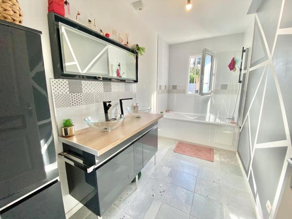 Maison de plain pied - 3 chambres