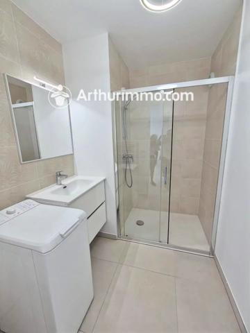Location                                                      Appartement
                        
                     2 pièces                      45 m2                     à Trévoux