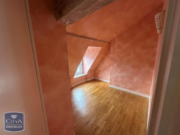 Appartement à louer 4 pièces 87.61m² Clermont-Ferrand (63000)