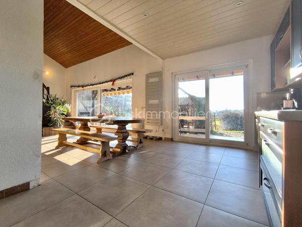 Maison traditionnelle de 290 m²