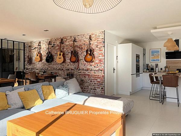 Séduisante Maison de plain pied 2022, jardin piscine terrasses