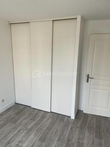 Immeuble entièrement loué de 6 appartements.
Immeuble de rapport. Sans période de carence. L'opportunité des investisseurs.