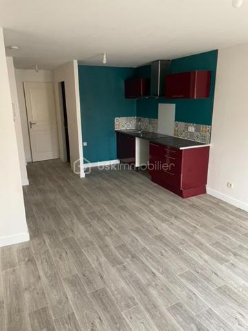 Immeuble entièrement loué de 6 appartements.
Immeuble de rapport. Sans période de carence. L'opportunité des investisseurs.