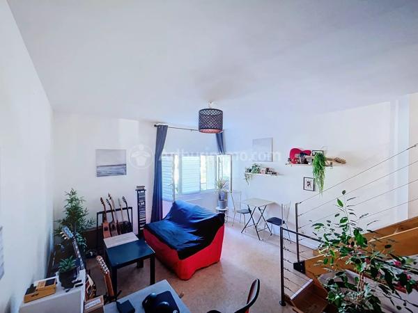 Location                                                      Appartement
                        
                     1 pièces                      32 m2                     à Clermont-Ferrand