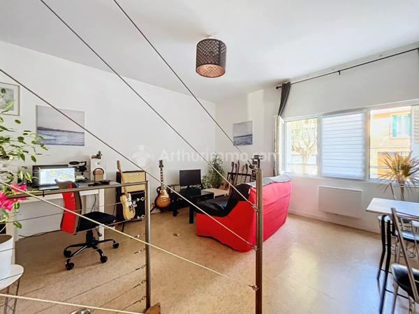 Location                                                      Appartement
                        
                     1 pièces                      32 m2                     à Clermont-Ferrand