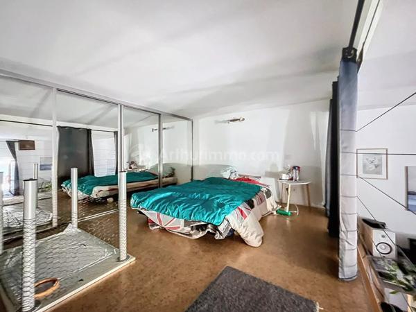 Location                                                      Appartement
                        
                     1 pièces                      32 m2                     à Clermont-Ferrand