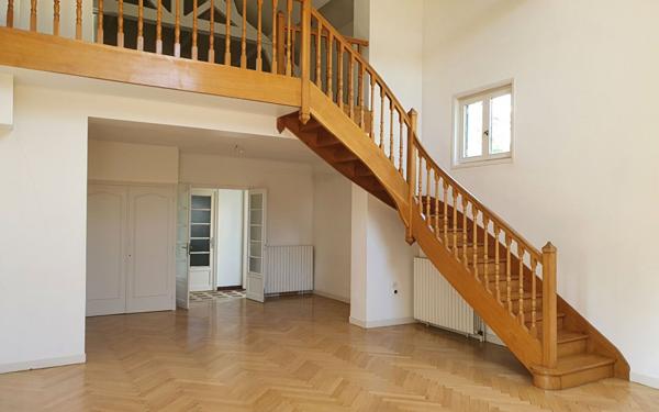 Maison à louer    4 pièces •  Bron