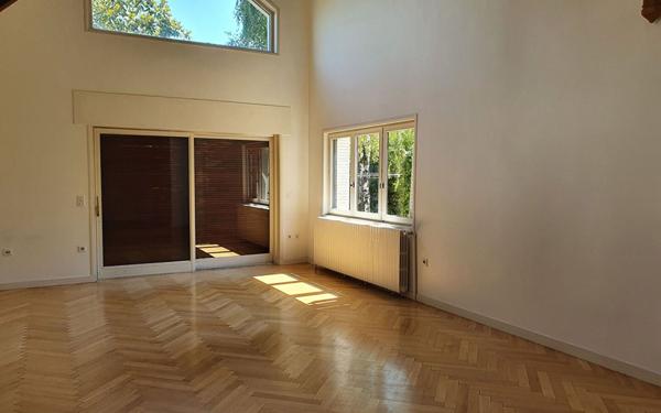 Maison à louer    4 pièces •  Bron