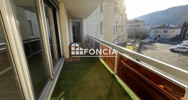 Location Appartement 3 pièces 76.02 m² - Tournon-sur-rhône 07300