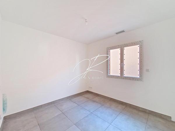Maison T4 3 chambres 96 m² garage