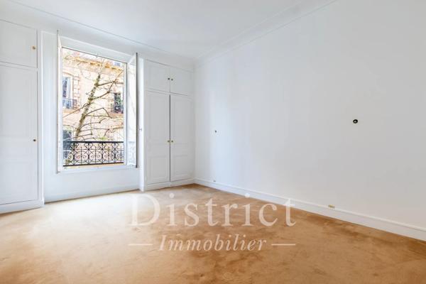 # Appartement – 164m² – Paris 7ème