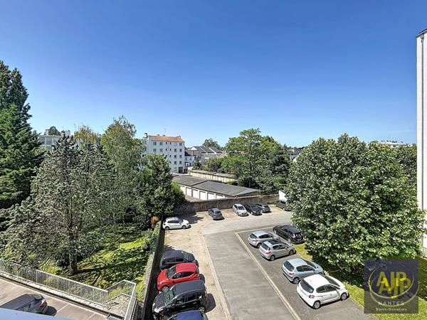 Appartement à vendre Nantes - 3 pièces, 52m² avec 2 chambre(s) à 161 000€ - AJP Immobilier Nantes Saint-Donatien