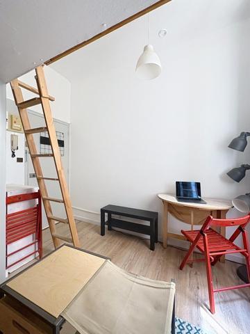 Appartement entièrement rénové - Vendu meublé et équipé