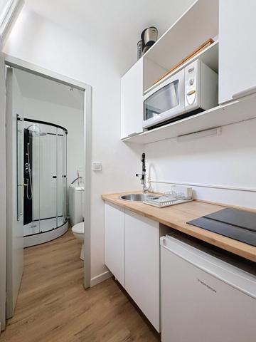 Appartement entièrement rénové - Vendu meublé et équipé