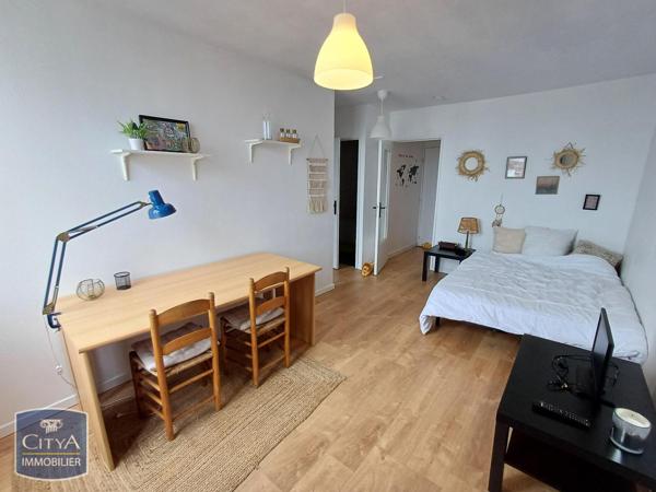 Appartement à louer 1 pièce 32.25m²