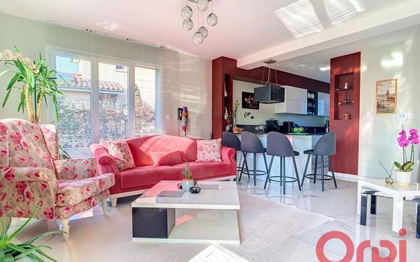 Maison à vendre    5 pièces •  Frans