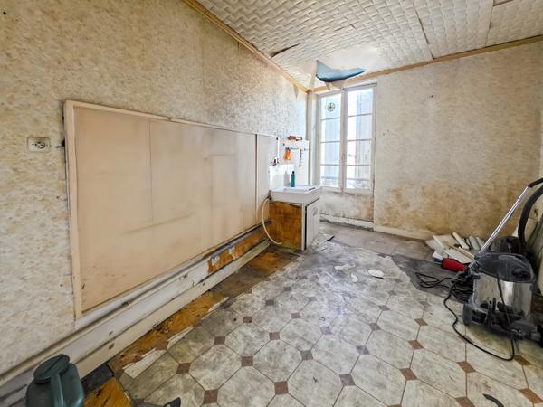 Immeuble 5 pièces - 112 m²