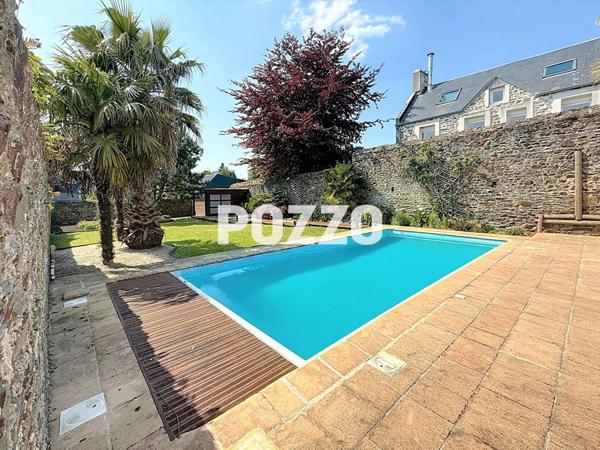 GRANVILLE - Maison familiale avec piscine chauffée et jardin clos GRANVILLE