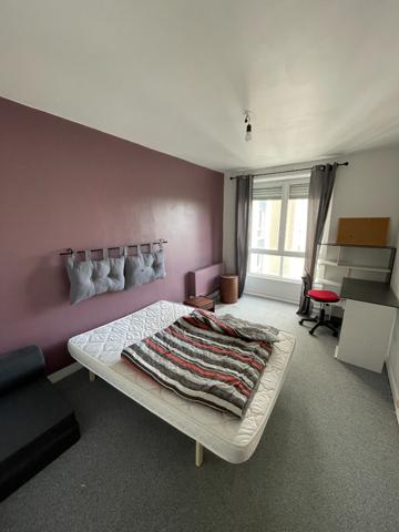 A LOUER BREST BELLEVUE APPARTEMENT DE TYPE 2 MEUBLE AVEC ASCENSEUR