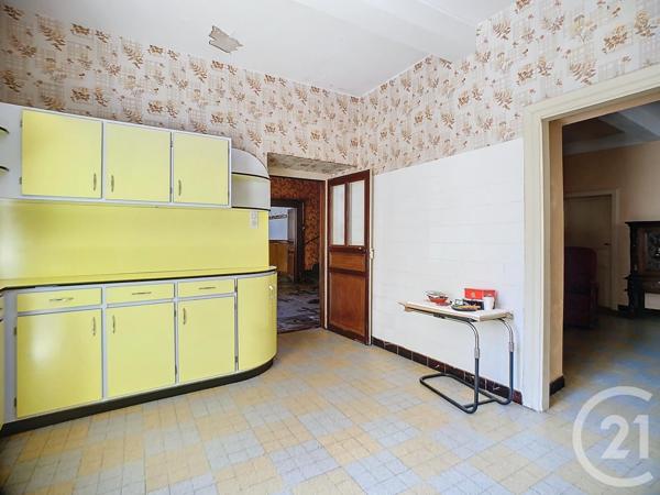 Maison à vendre  12 pièces - 389 m2 LACOURT - 09