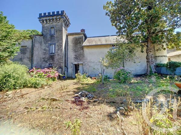 Maison à vendre  12 pièces - 389 m2 LACOURT - 09