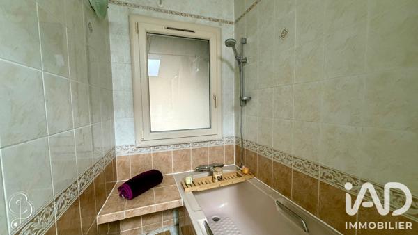 Maison à vendre 6 pièces 173,91 m² Montcuq-en-Quercy-Blanc
