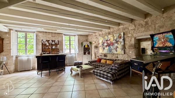 Maison à vendre 6 pièces 173,91 m² Montcuq-en-Quercy-Blanc