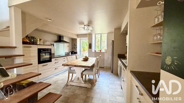 Maison à vendre 6 pièces 173,91 m² Montcuq-en-Quercy-Blanc