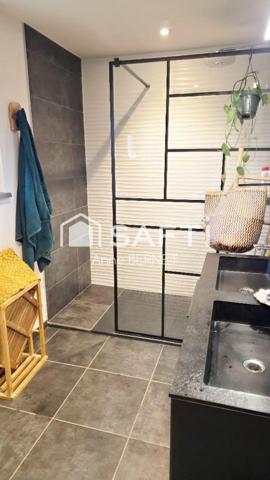 IDEALEMENT SITUEE PROCHE ETANG DES FORGES - BIEN RARE SUR LA COMMUNE