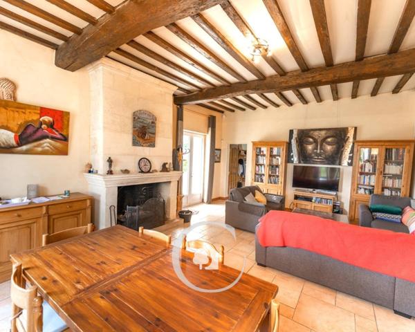 Saint-Pey-d'Armens (33330) Bâtisse de 427m² - (Maison+Gîte) - piscine