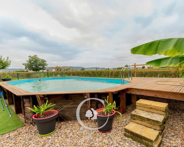 Saint-Pey-d'Armens (33330) Bâtisse de 427m² - (Maison+Gîte) - piscine