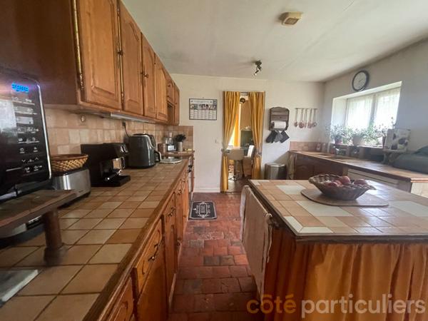 Vente Maison127 m² - 7 Pièces - LIGNIERES (18160)