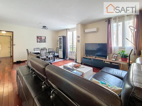 A 12 min du RER, très au calme, joli T3 avec séjour de 27 m²