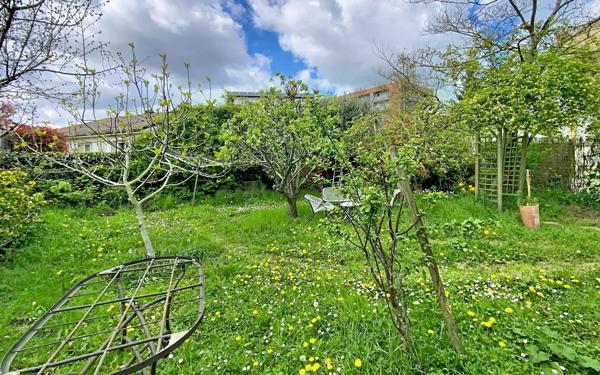 Maison à vendre    5 pièces •  Joué-lès-Tours